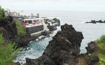 Stock Video Ocean View Cliff