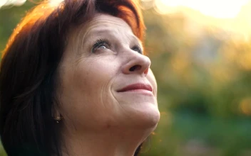 Stock Video Old Woman Looking At The Sky With Great Faith