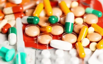Stock Video Orange And Green Pills On Pharmacy Counter