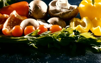 Stock Video Organic Vegetables For Cooking