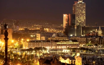 Stock Video Panoramic View Of Barcelona At Night