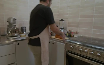 Stock Video Pastry Chef Working In A Modern Kitchen