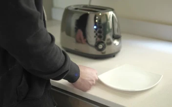 Stock Video Person Making Toast