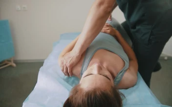 Video Stock Physiotherapist Working On A Womans Body Free