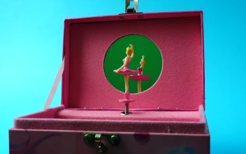 Video Stock Pink Music Box With A Spinning Dancing Doll Free