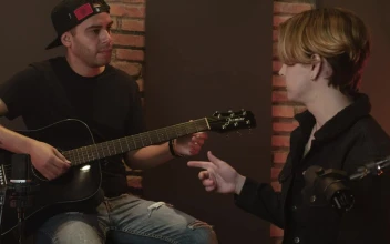 Video Stock Pop Band Performing A Song Of Pain Free