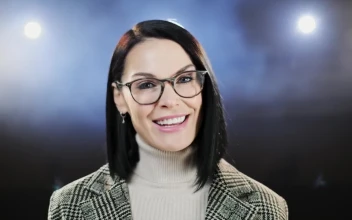 Video Stock Portrait Of A Female Speaker Talking On A Stage Free