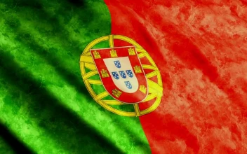 Video Stock Portugal Flag Waving Render Free