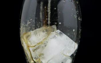 Video Stock Pouring A Glass Of Cola With Ice Free