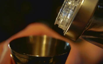 Video Stock Pouring Liquor Into The Jigger Free