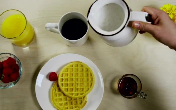 Video Stock Pouring Milk Into Fresh Coffee Free
