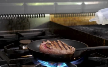 Video Stock Pouring Oil Over Beef Free