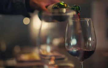 Video Stock Pouring Wine In A Couple Of Glasses On A Date Free