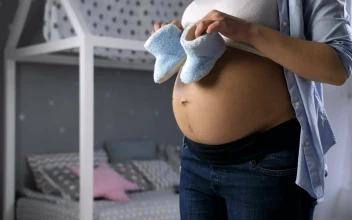 Video Stock Pregnant Woman With Baby Shoes Free