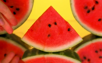 Video Stock Presentation Of Watermelon Slices Free