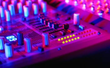Video Stock Professional Audio Console Mixer Free