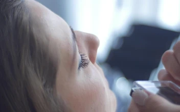 Video Stock Putting Fake Lashes On Model Free