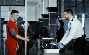 Video Stock Recovering Belongings At The Airport Security Free