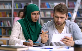 Free Stock Video Researching Using A Tablet