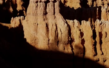 Free Stock Video Rock Formations In The Desert