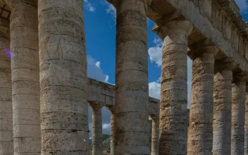 Free Stock Video Ruins Of The Temple Of Segesta In Sicily In Greece