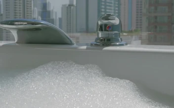 Free Stock Video Running A Hot Bubble Bath