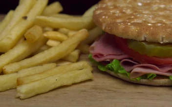Free Stock Video Sandwich With Ham And Fries