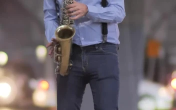 Free Stock Video Saxophone Musician On The Street