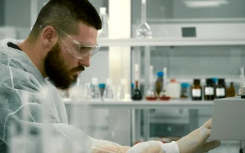 Free Stock Video Scientist Adjusting Equipment In A Laboratory