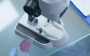 Free Stock Video Scientist Preparing A Sample