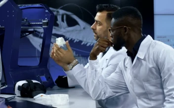 Free Stock Video Scientists With D Printing Object