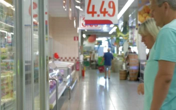 Free Stock Video Senior Couple Shopping For Food