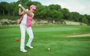 Free Stock Video Senior Female Playing Golf
