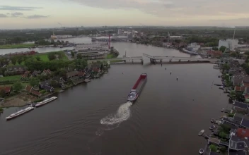 Free Stock Video Ship Heading Through A Swing Bridge