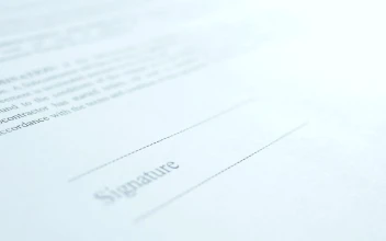 Free Stock Video Signing A Business Contract Close Up
