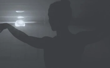 Free Stock Video Silhouette Of A Woman Dancing Ballet
