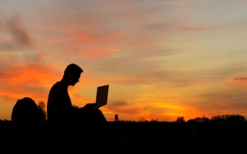Free Stock Video Silhouettes Of People Outdoors At Sunset