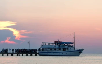 Free Video Stock Small Tourist Boat Full Of Passengers