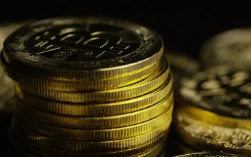 Free Video Stock Stack Of Real Bitcoins
