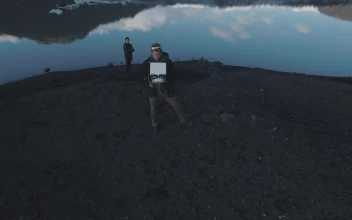 Free Video Stock taking a photo with a drone