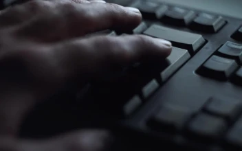 Free Video Stock tapping the enter key
