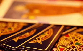 Free Video Stock tarot cards on the table macro