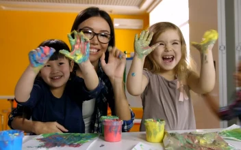 Free Video Stock teacher and children waving with their hands
