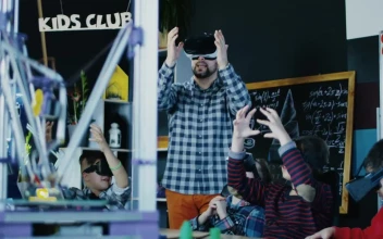 Free Video Stock teacher showing beer technology to little kids
