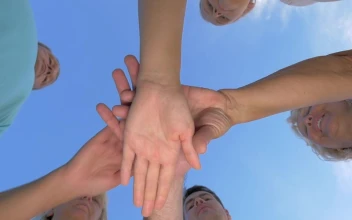 Free Video Stock team holding hands