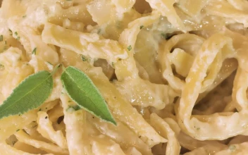 Free Video Stock texture of a fettuccine alfredo macro close up