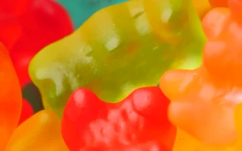 Free Video Stock texture of many colorful gummy pandas