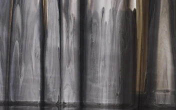 Free Video Stock texture of spilled enamel on a surface