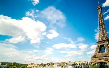 Free Video Stock the eiffel tower and the buildings near it