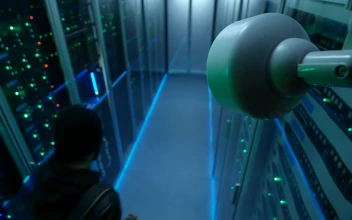 Free Video Stock thief in server room being recorded by a camera
